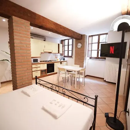 Piazza Garibaldi Free Wi-fi And Netflix Apartment *